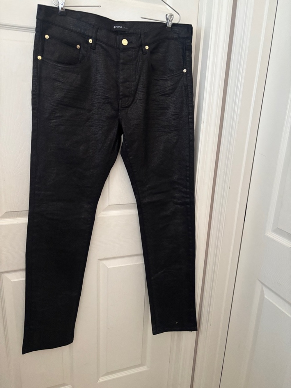 Men's Black Coated Jeans - Stylish Everyday Denim